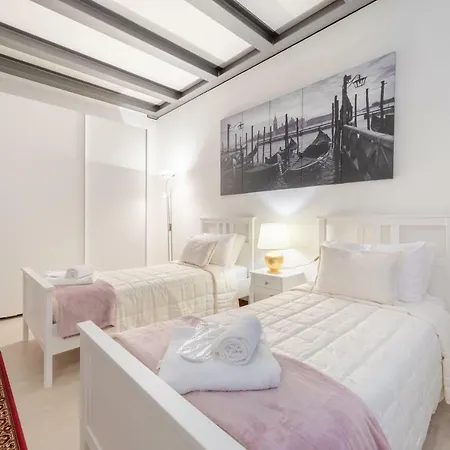 Daire Ca' Del Pozzo Loft *
