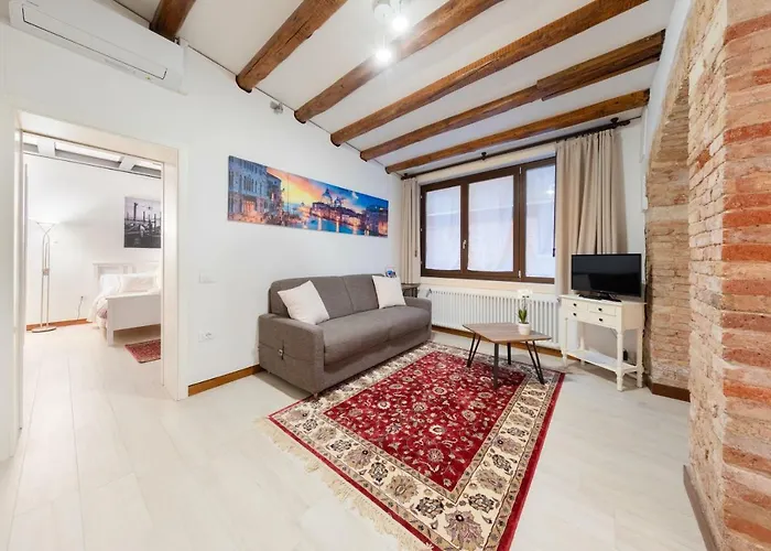 Ca' Del Pozzo Loft *